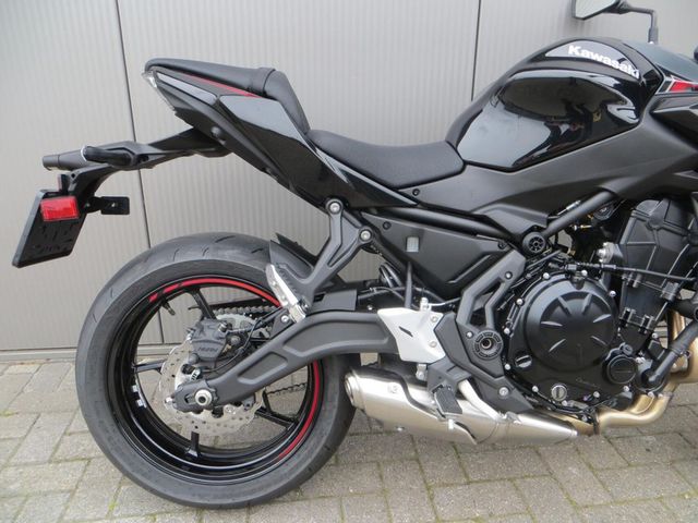 kawasaki - z650