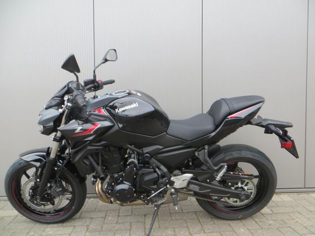 kawasaki - z650