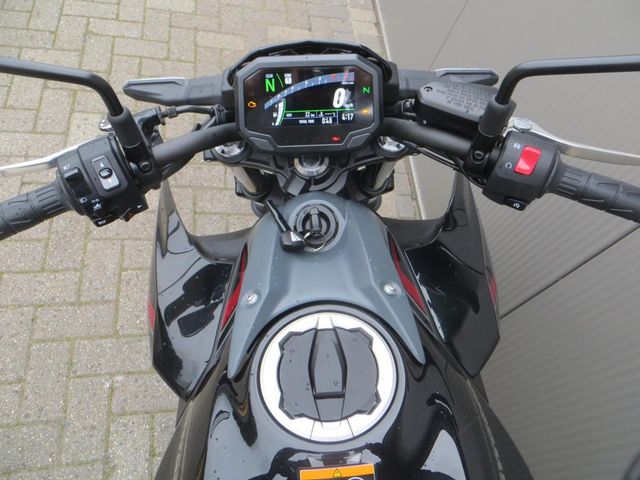 kawasaki - z650