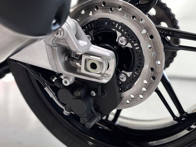 triumph - speed-twin-1200-rs