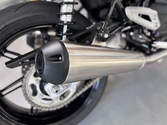 triumph - speed-twin-1200-rs