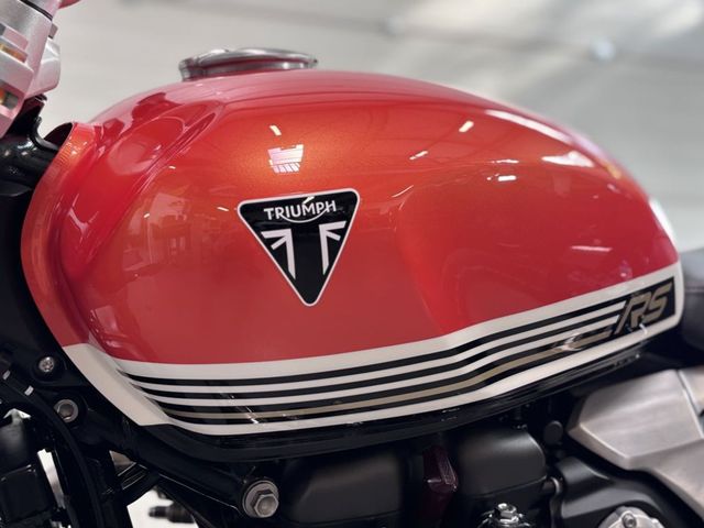 triumph - speed-twin-1200-rs