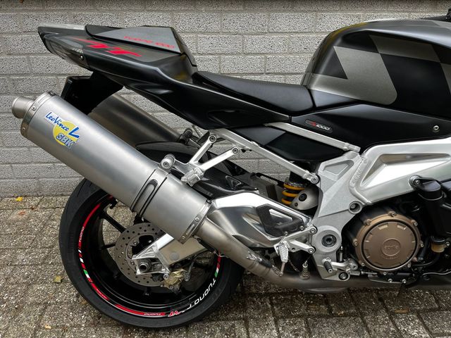 aprilia - tuono