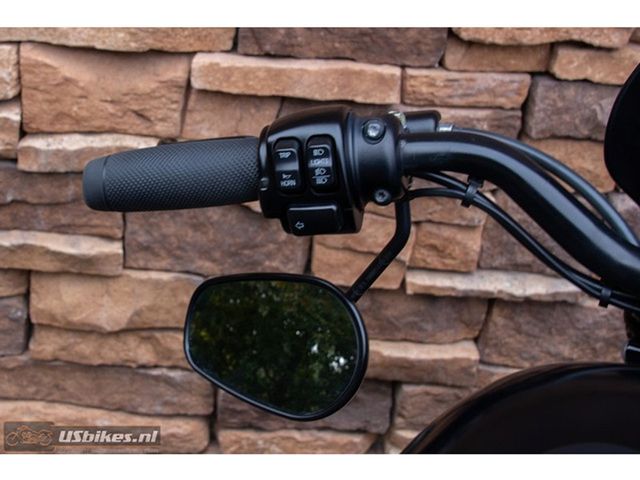 harley-davidson - sportster-iron-883