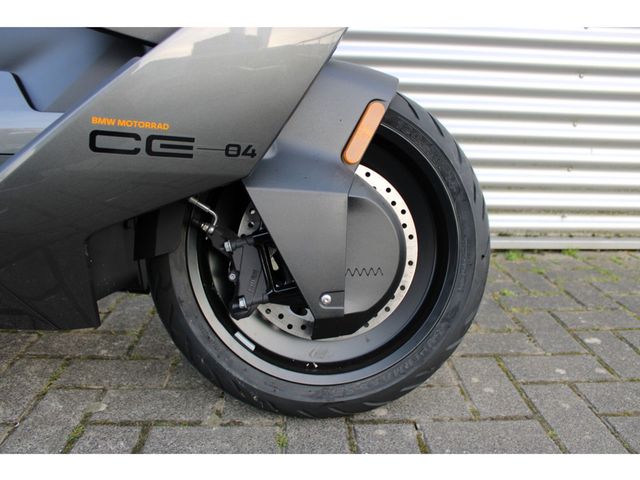bmw - ce-04