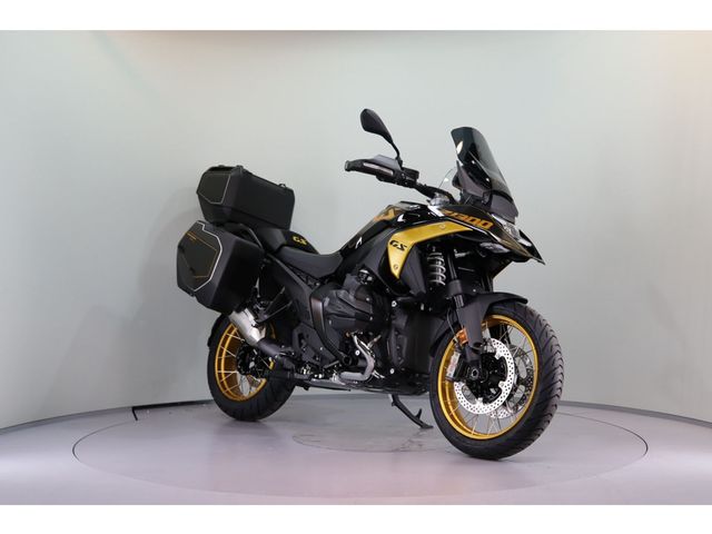 bmw - bmw-r-1300-gs-aurum-edition
