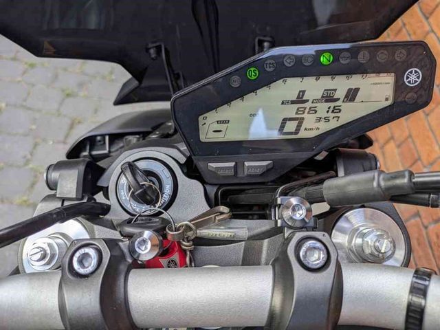 yamaha - mt-09-abs