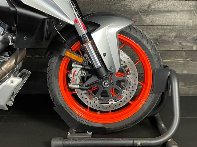 ktm - 1290-super-duke-gt
