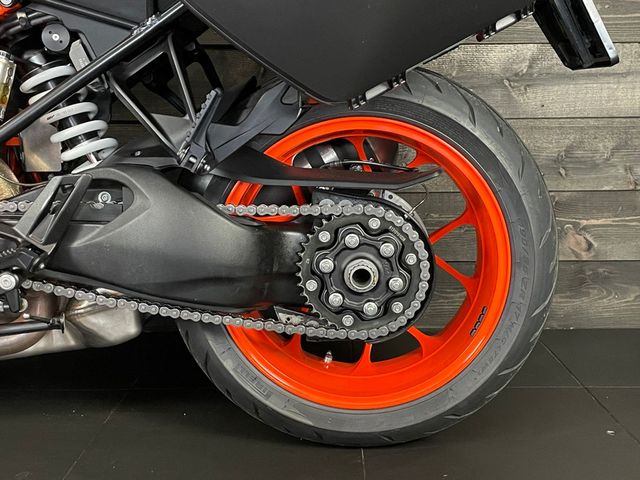 ktm - 1290-super-duke-gt