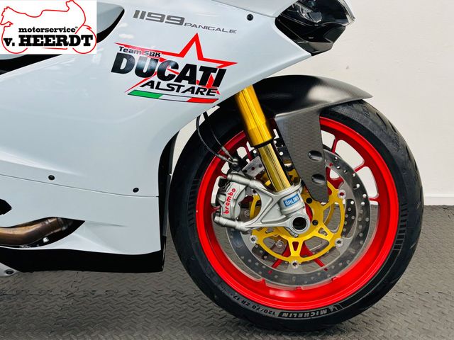 ducati - 1199-panigale-s