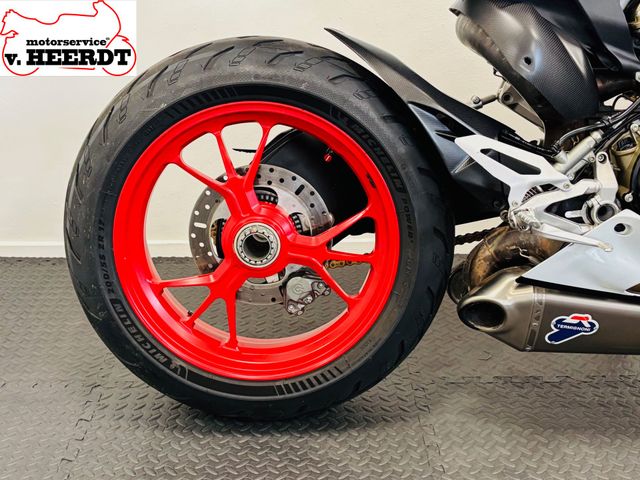 ducati - 1199-panigale-s