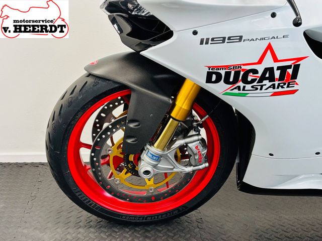 ducati - 1199-panigale-s