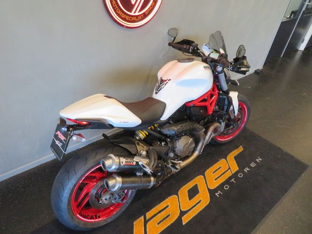 ducati - monster-821
