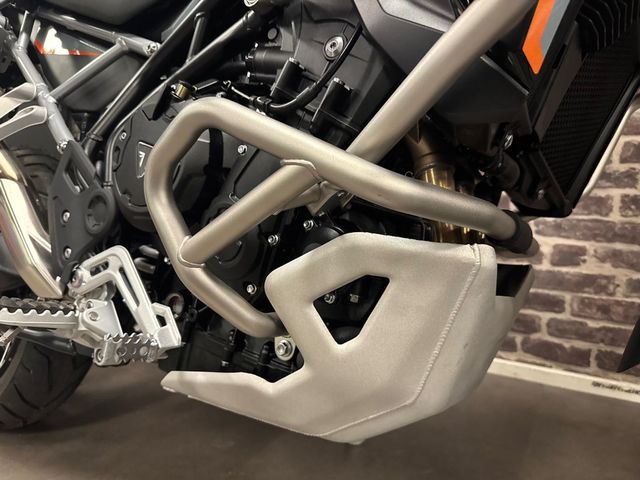 triumph - tiger-900-desert-edition