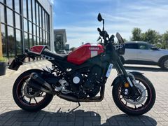 YAMAHA XSR 900