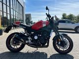 YAMAHA XSR 900