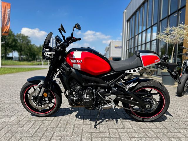 yamaha - xsr-900