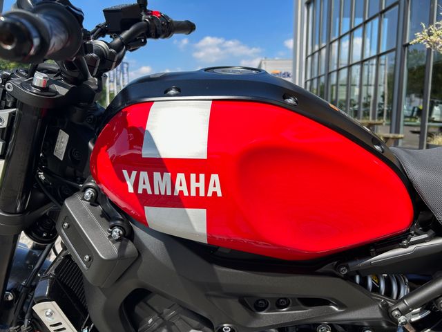 yamaha - xsr-900