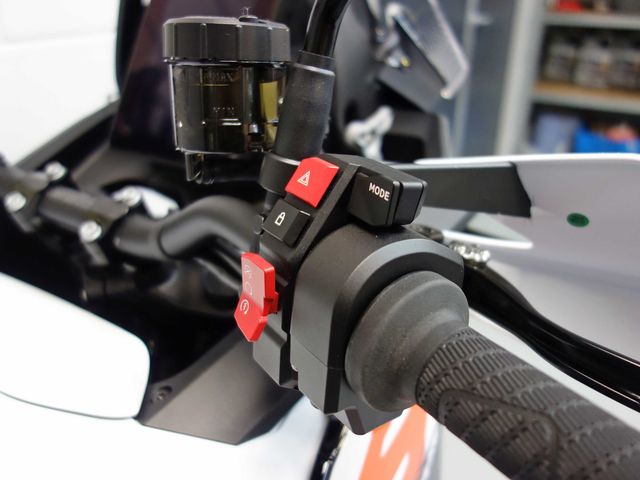 ktm - 1390-super-adventure-s-evo