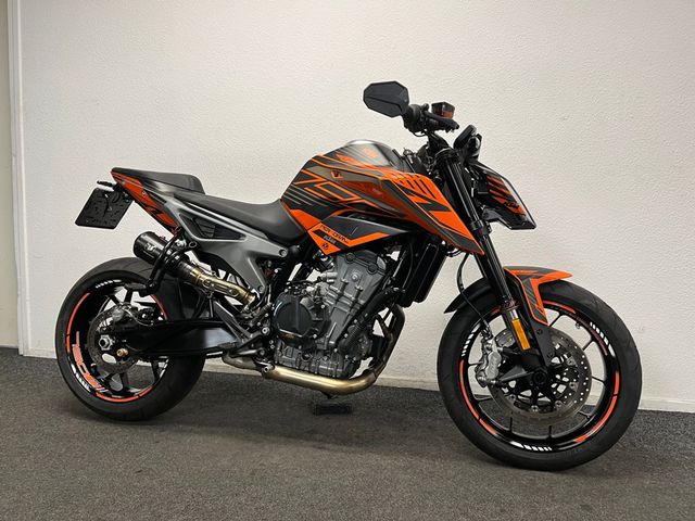 ktm - 790-duke
