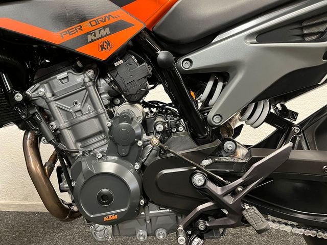 ktm - 790-duke
