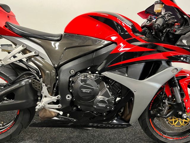 honda - cbr-600-rr