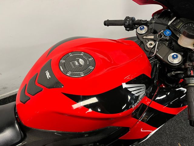 honda - cbr-600-rr