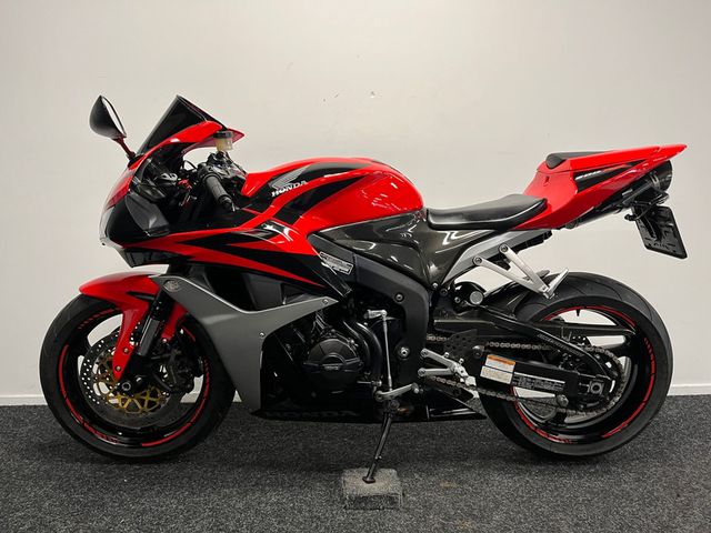 honda - cbr-600-rr