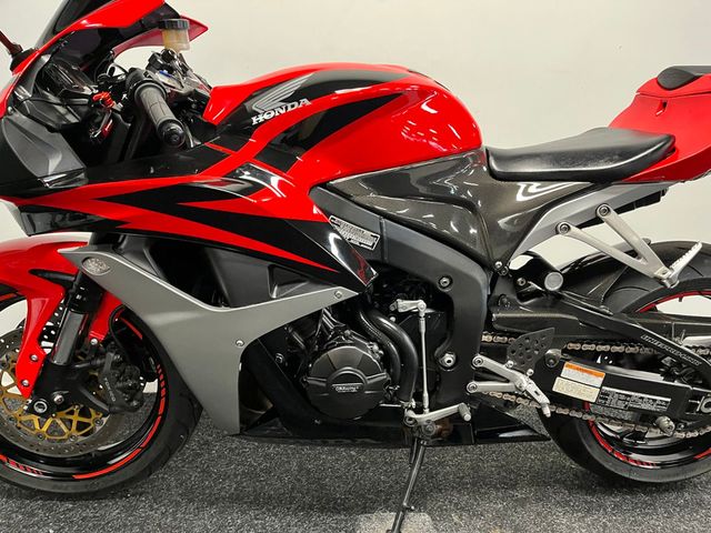 honda - cbr-600-rr