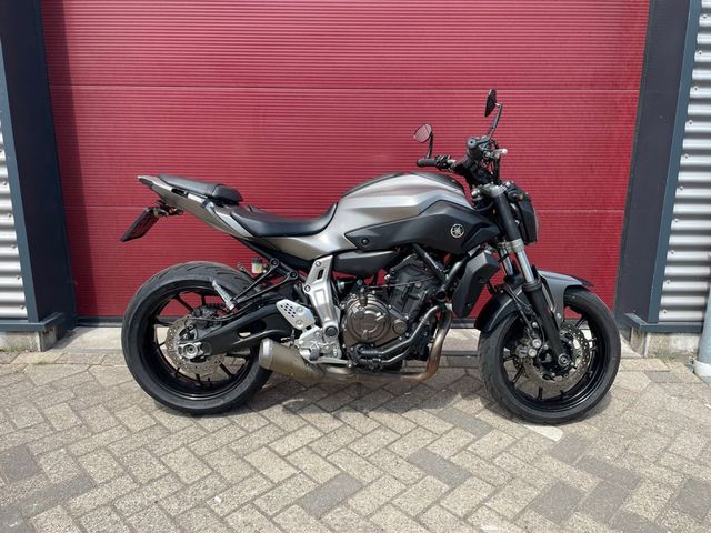 yamaha - mt-07-abs