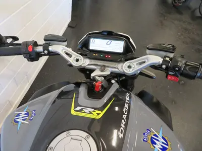 MV AGUSTA BRUTALE 800 DRAGSTER RR – foto 4