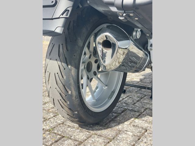 bmw - r-1200-rt-lc