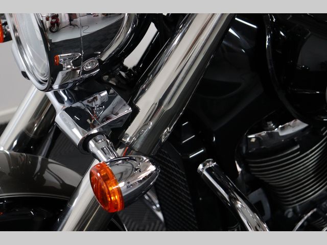 suzuki - intruder-c-800-lc