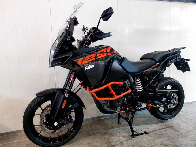 ktm - 1290-super-adventure-s