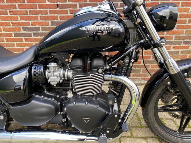 triumph - speedmaster