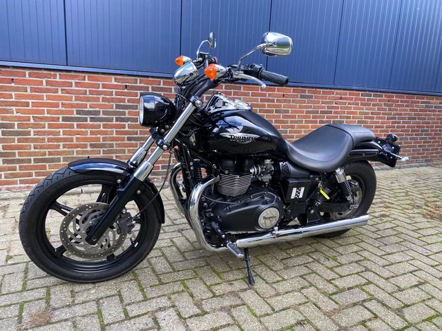 triumph - speedmaster