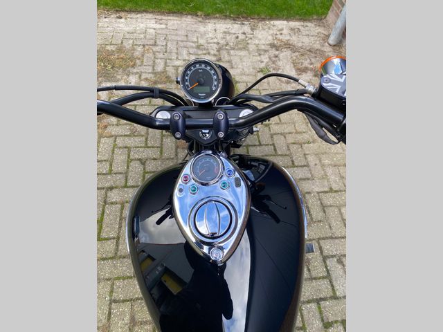 triumph - speedmaster