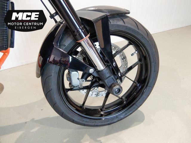 ktm - 690-duke-r-abs