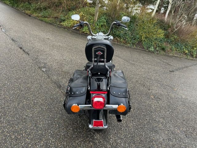 harley-davidson - heritage-softail-classic-flstc