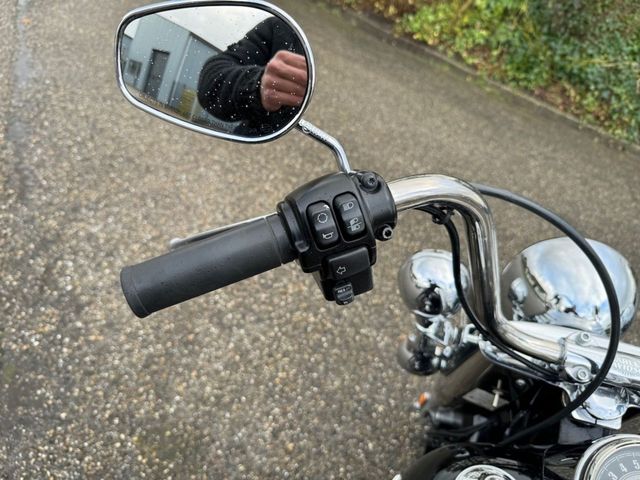 harley-davidson - heritage-softail-classic-flstc