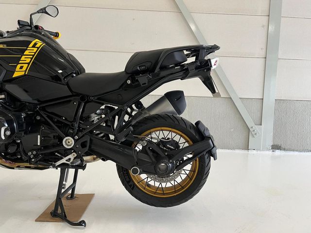 bmw - r-1250-gs-40-years-gs-edition