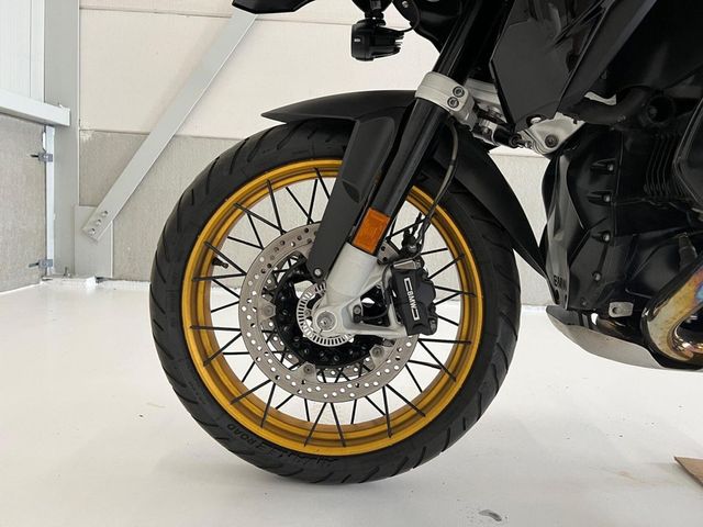 bmw - r-1250-gs-40-years-gs-edition