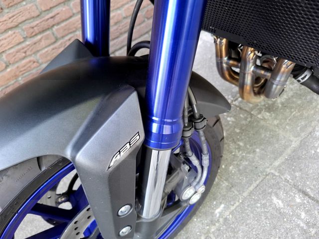 yamaha - tracer-900-abs
