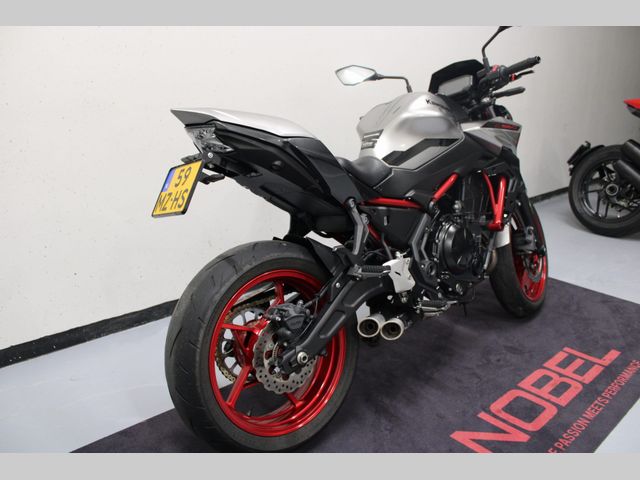 kawasaki - z650