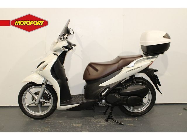 suzuki - ux-150