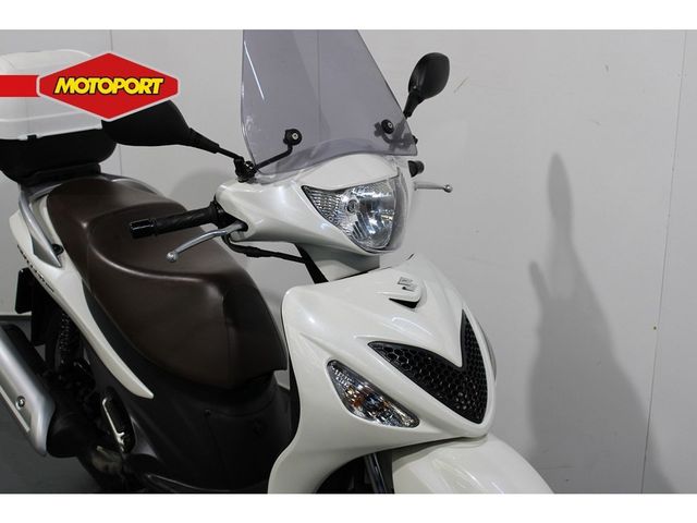 suzuki - ux-150