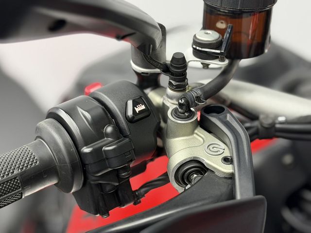 ducati - multistrada-v4-pikes-peak