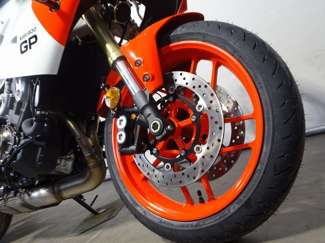 yamaha - xsr-900-gp