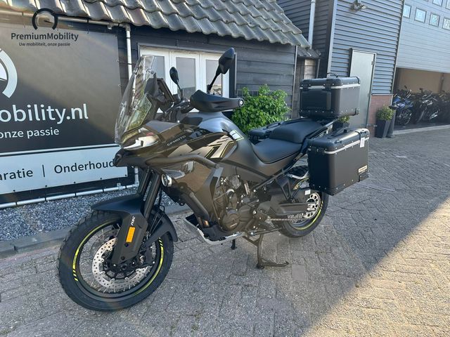cfmoto - 800-mt-explorer