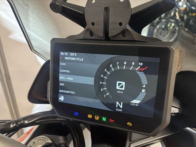 ktm - 1290-super-duke-gt